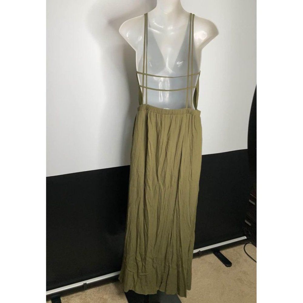 MEDIUM Luluโs Olive Green backless maxi dress boho summer festival vibes - Picture 4 of 7